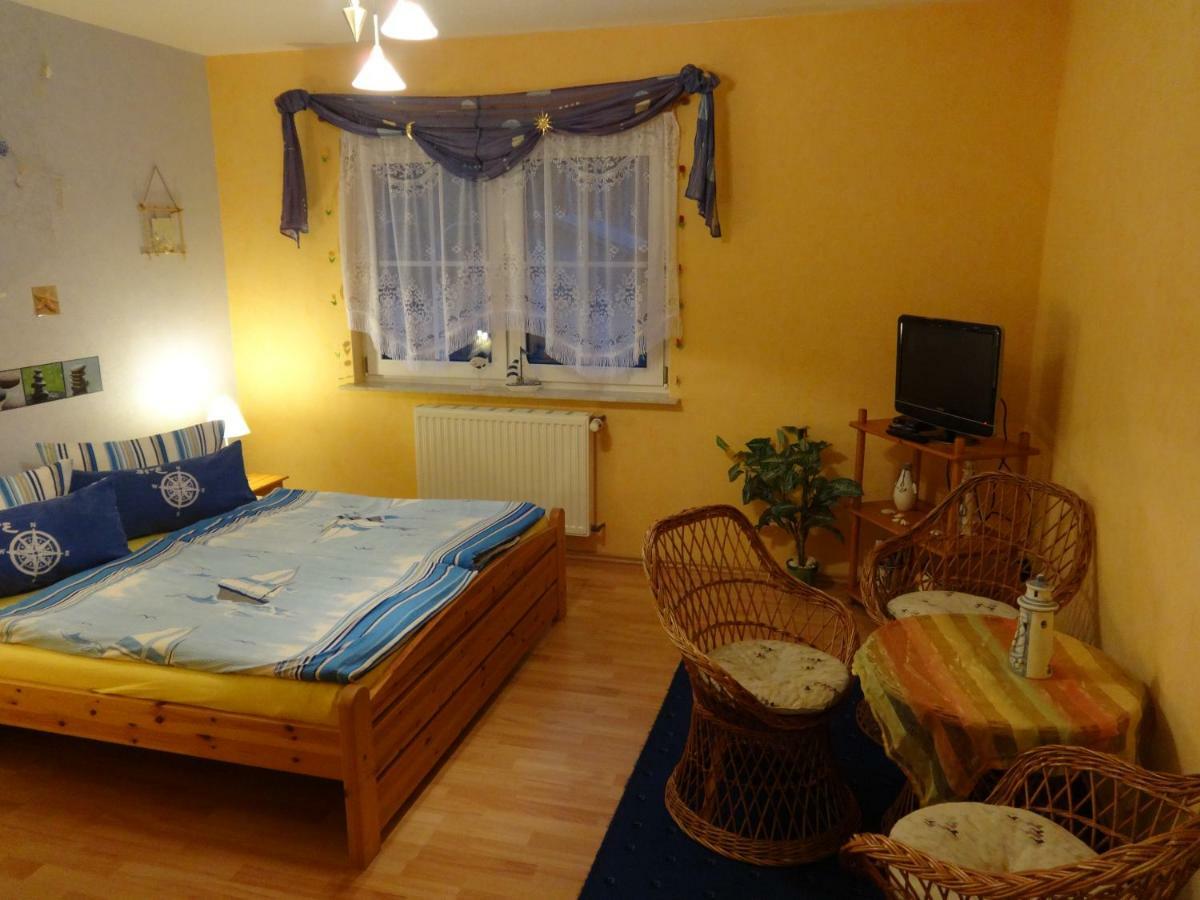 Ferienwohnung Csallner Glowe Ngoại thất bức ảnh