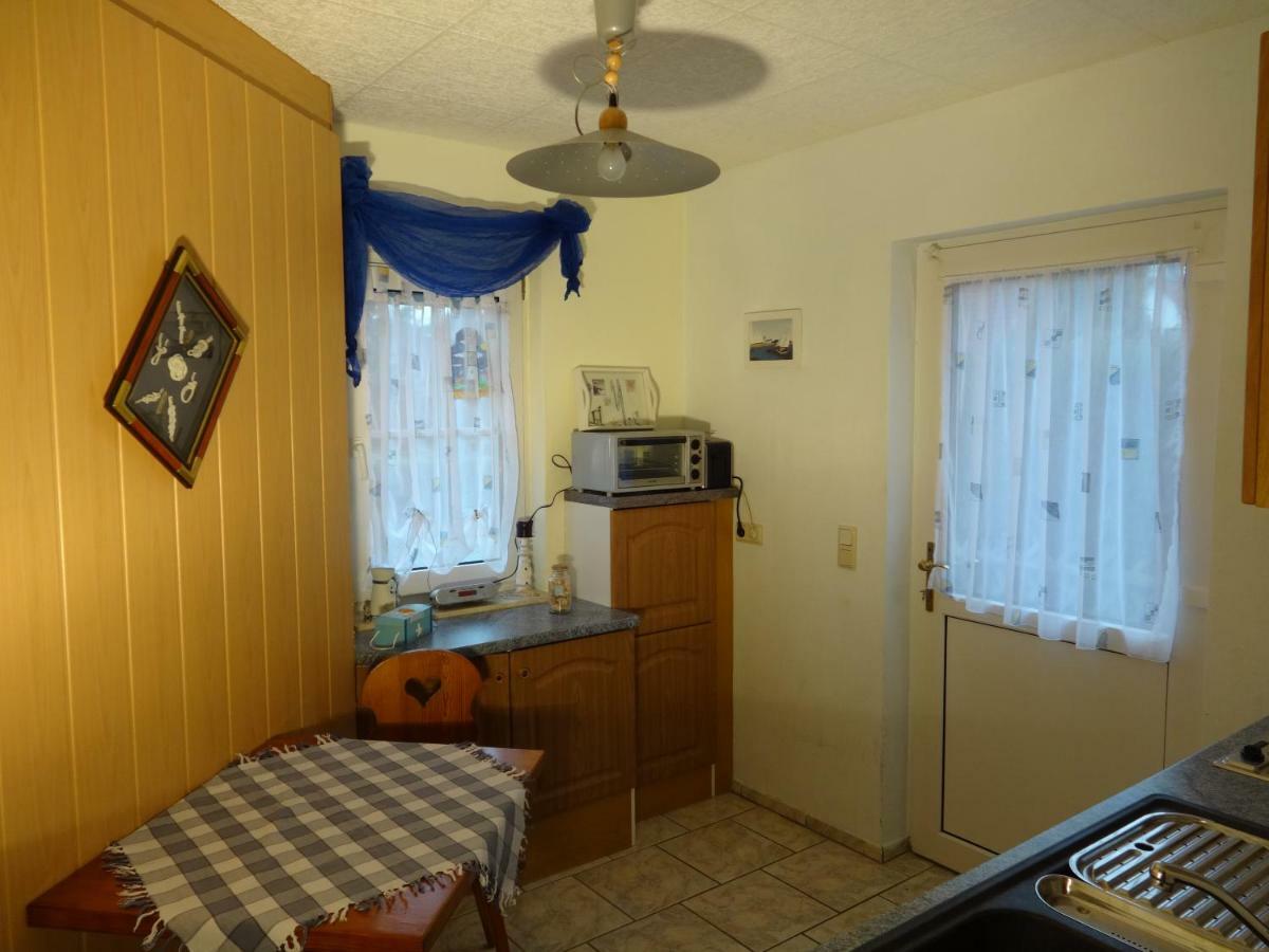 Ferienwohnung Csallner Glowe Ngoại thất bức ảnh